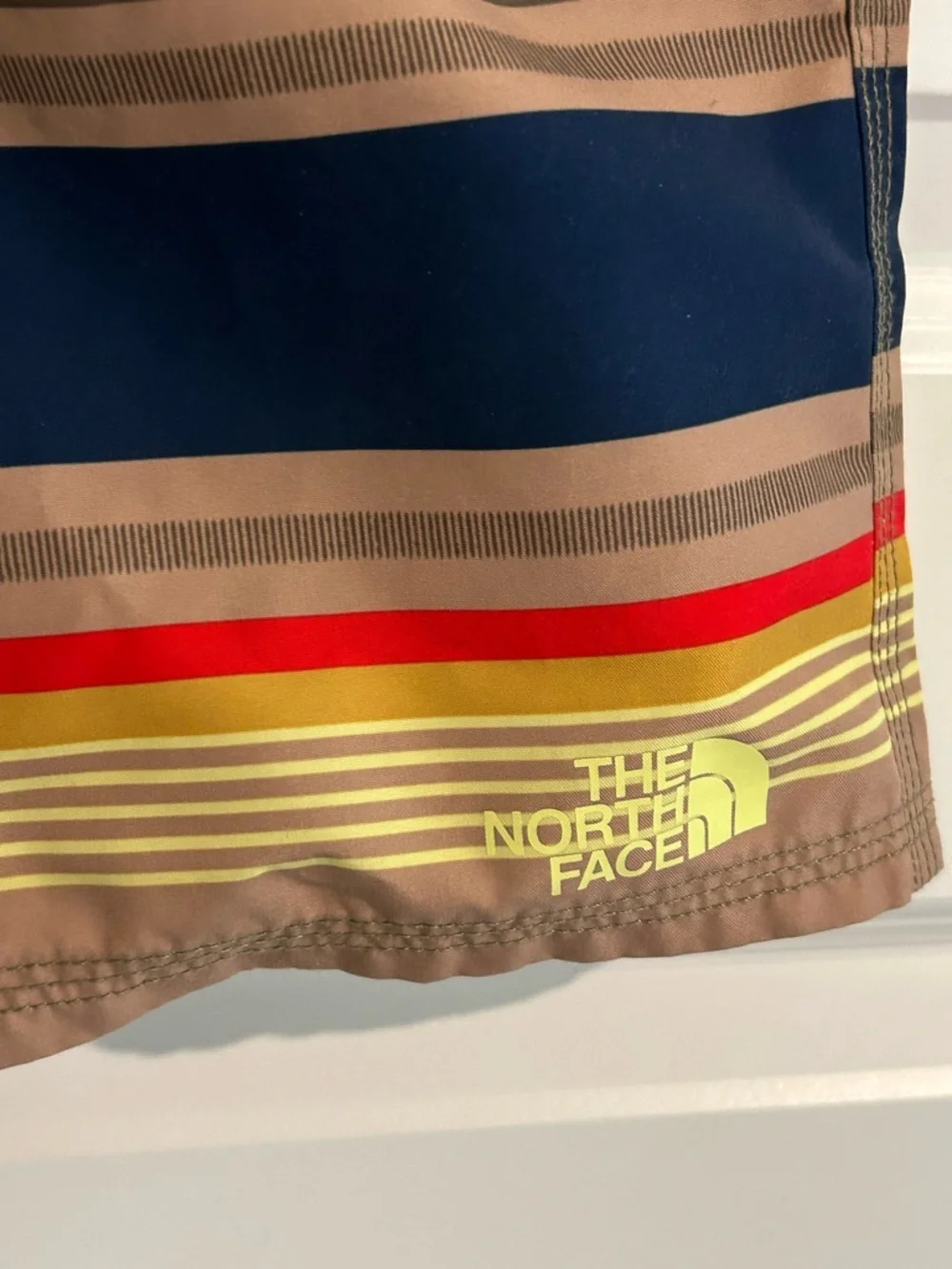 The North Face Board Shorts Tan Multi Stripes Size 14 / 16 Boys